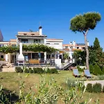 House Ingrid דירה פולה