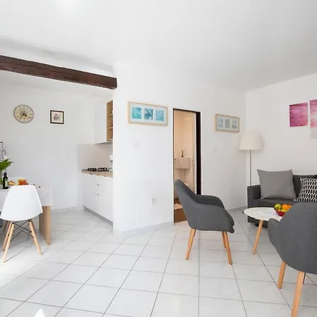 House Ingrid Apartment Pula